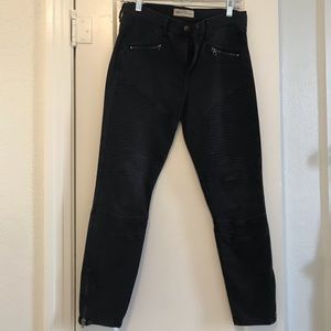 Gap black skinny jeans